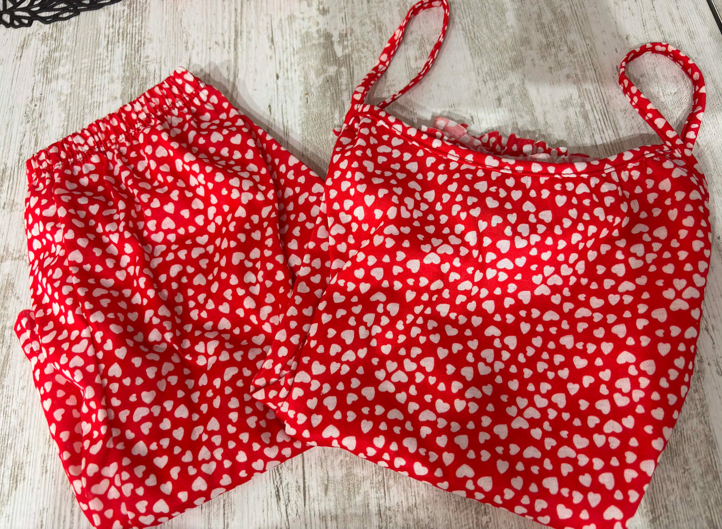 Pijamale dama satin, cu pantaloni scurti, material placut